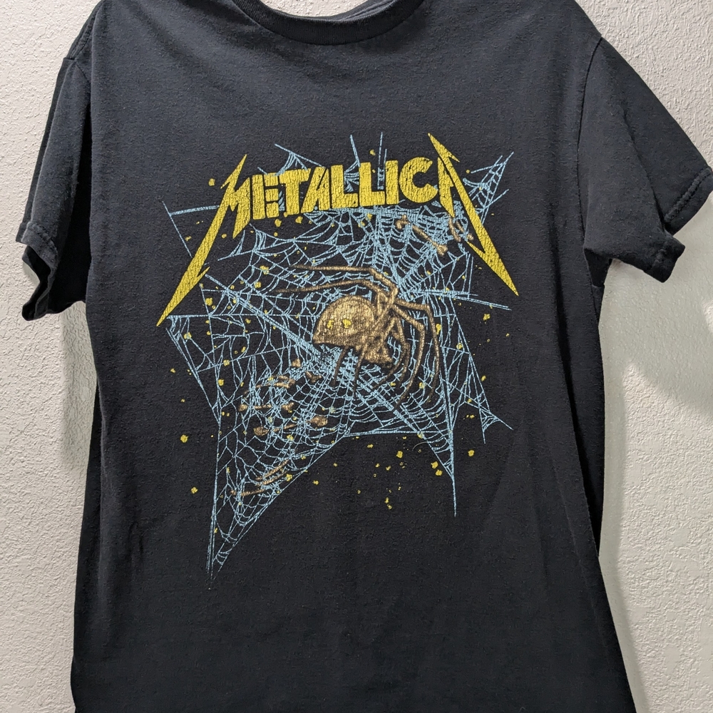 Metallica Crew Neck Short Sleeve Black Graphic Tee with Spider Design Mens M - Picture 2 of 6